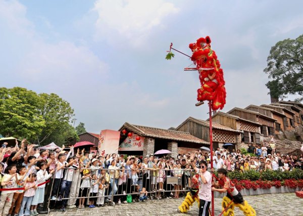 广瑞网  沉浸体验·AI上岗·治愈经济：这个“五一”文旅消费吹新风